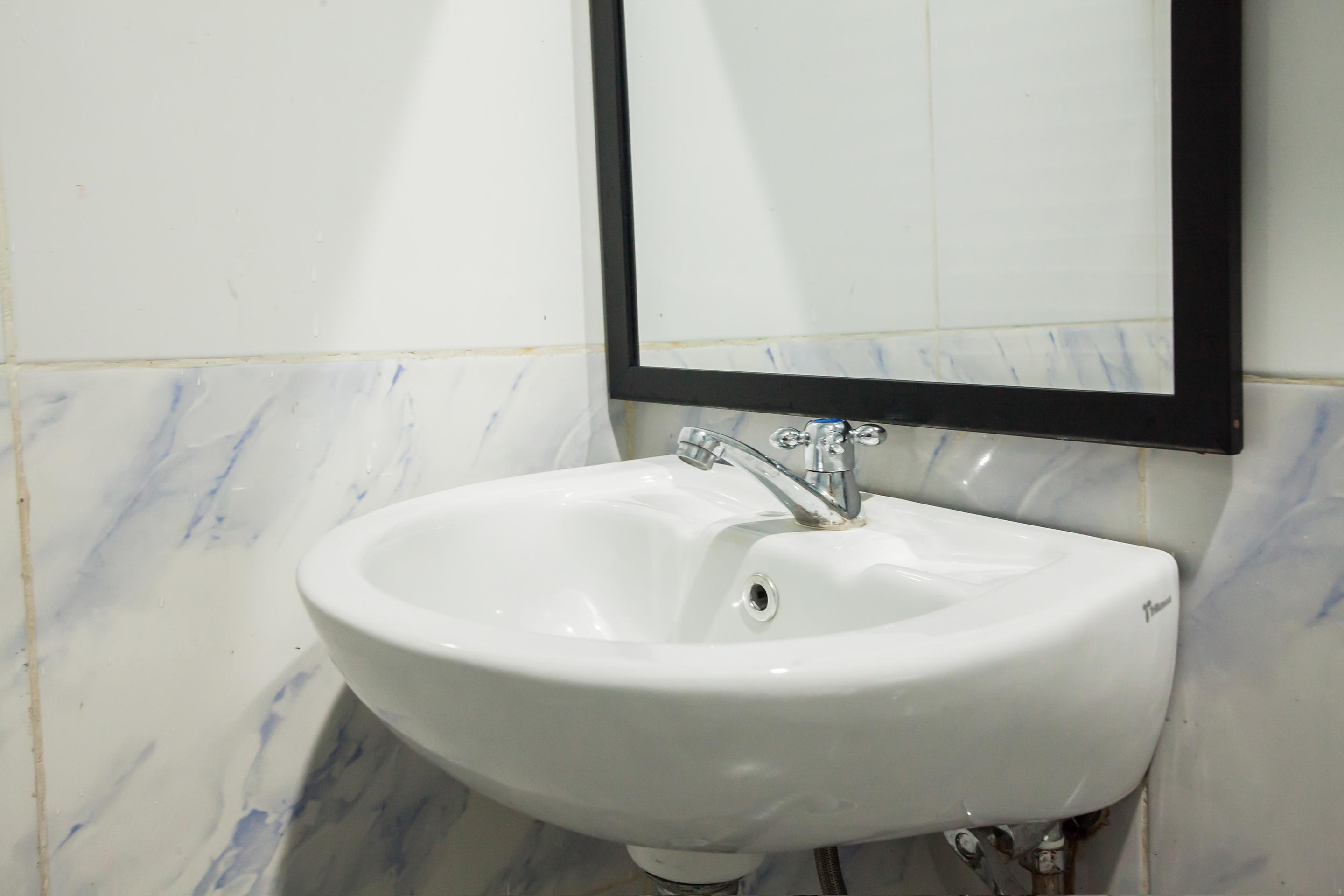 Oyo 990 Stadion Residence Syariah メダン エクステリア 写真
